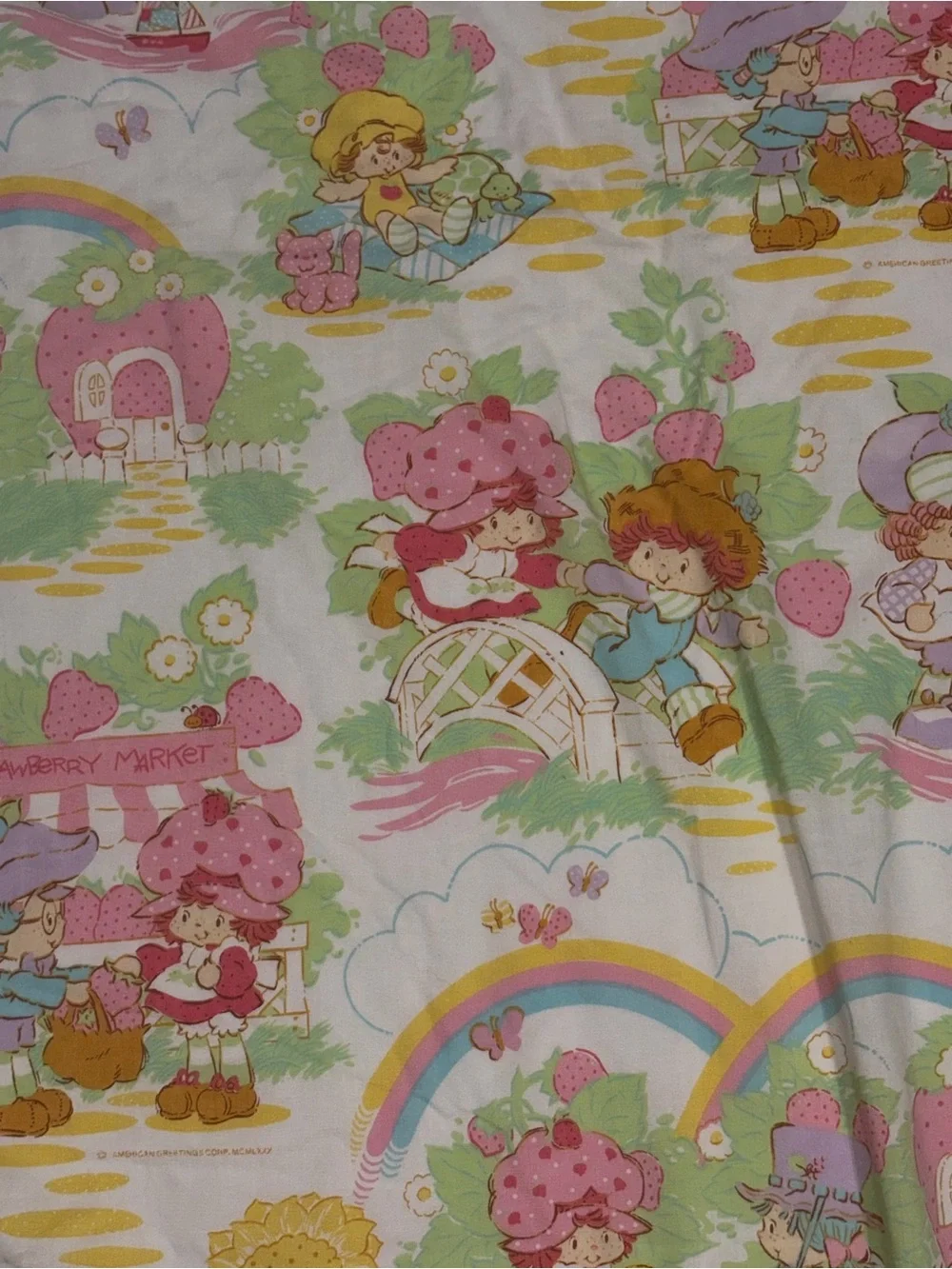 VTG 80s Strawberry Shortcake Twin flat Sheet American Greetings Rainbows Friends